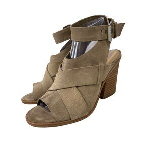 Marc Fisher Valen Sandals Size 7.5 Taupe Suede Leather Crisscross Open Toe Trend